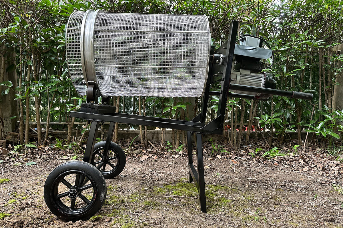 How To Use an Automatic Compost Sifter to Build Healthy Garden Beds